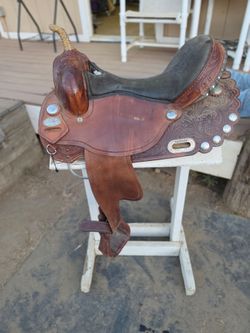 16 inch Hilason Flextree Western Saddle
