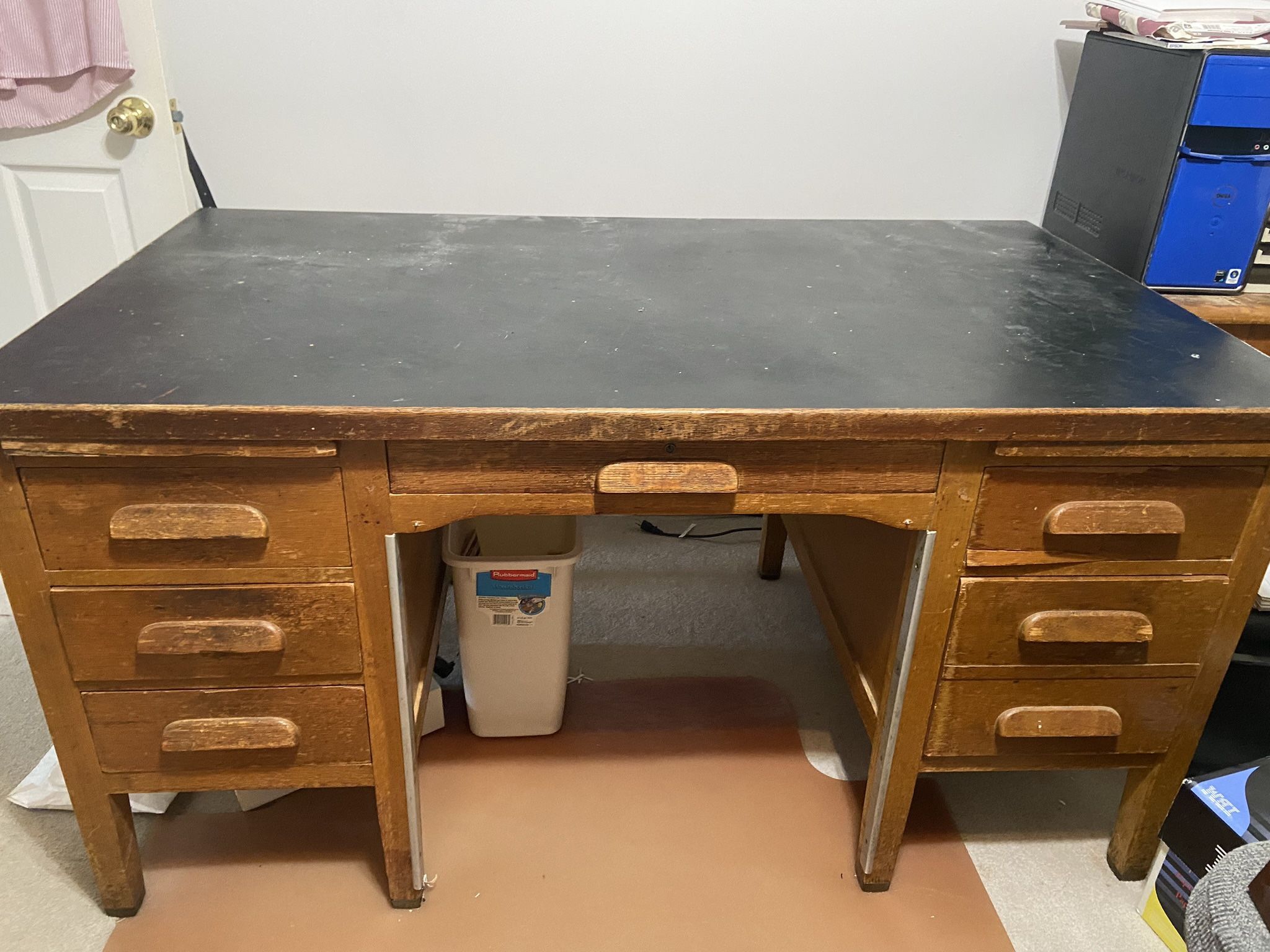 Solid Wood Oak Executive Desk 