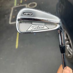Titlesist ap2 dual cavity 5 iron
