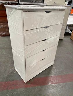 Five drawers dresser