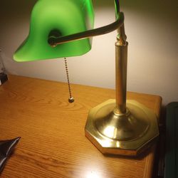1970s Mid-century Emerald Green Bankers Lamp