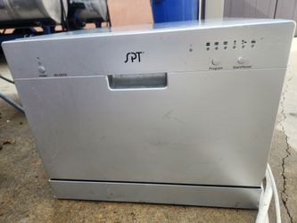 SPT Countertop Dishwasher