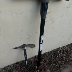 2 Pickaxes