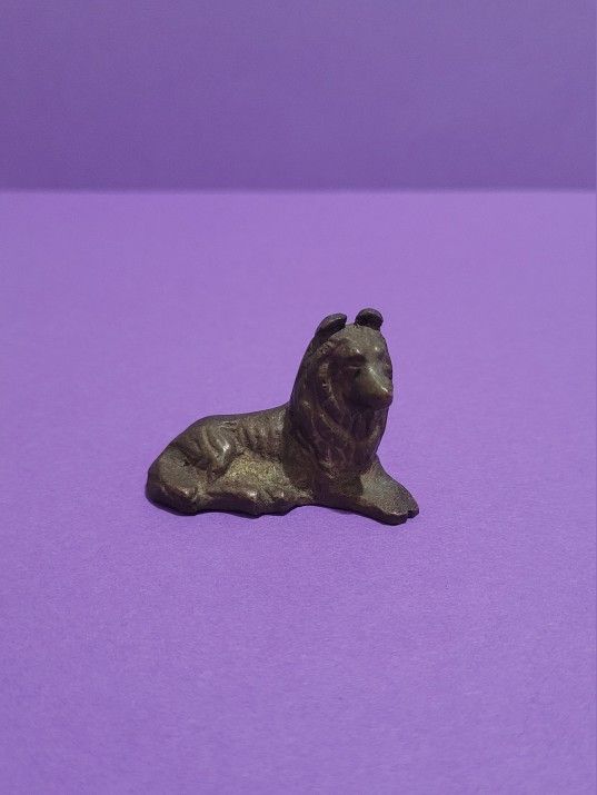 Vintage Miniature Solid Brass Collie Dog Figurine Statue 1.25" Tall.