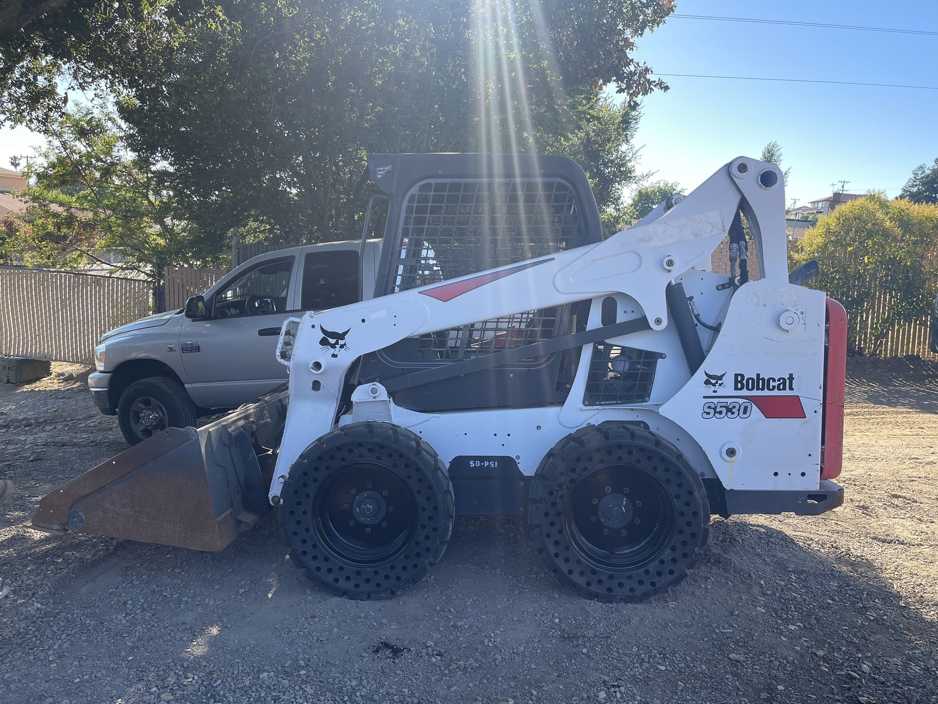 Bobcat Skid Steer S530