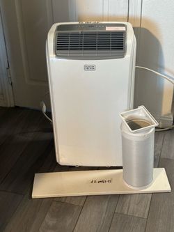 12000 Btus Air Conditioner black&decker
