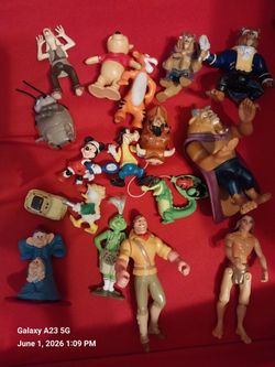 Huge vintage toy lot