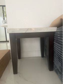 2 side tables