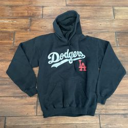 Black Dodger Size Medium Sweatshirt 