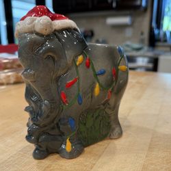 Disney Trader Sam’s Tiki Mug Elephants