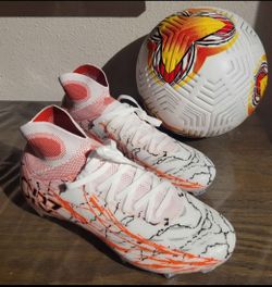 Soccer cleats