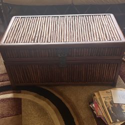 X-Large Wooden Storage Ottoman