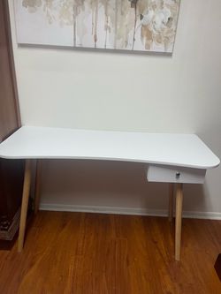 White Mid-Century Modern Desk with Drawer