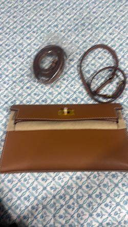 Ladies leather handbag