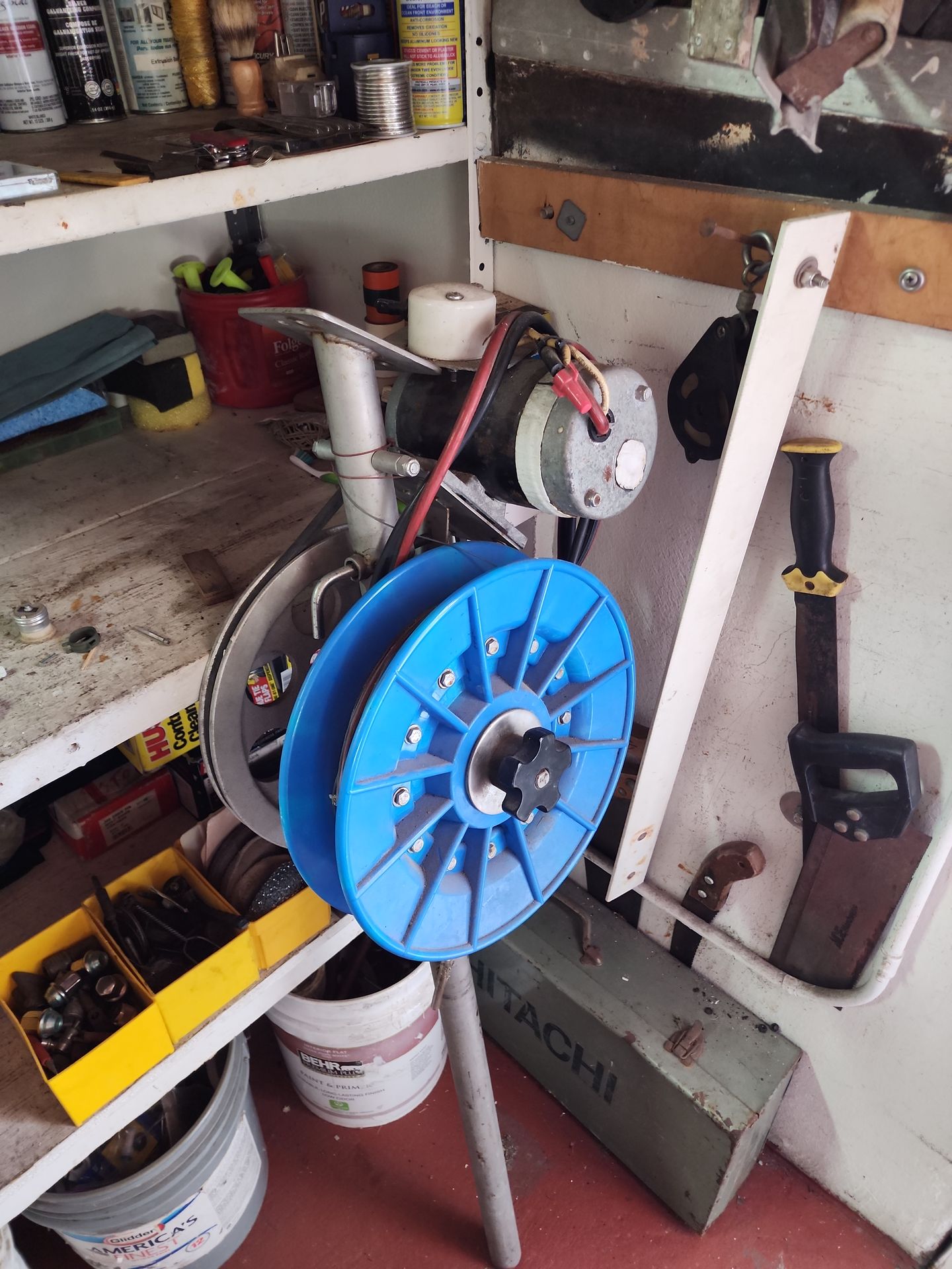 Vara eléctrica de pescar en profundo