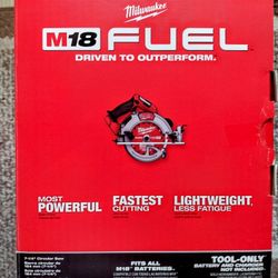 Milwaukee M18 Fuel Brushless Cordless 7 1/4in Circular Saw. $220