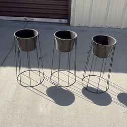 Raised Planter