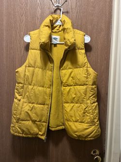 Old Navy Women's Quilted Puffer Vest Full Zip Collared Yellow Size L