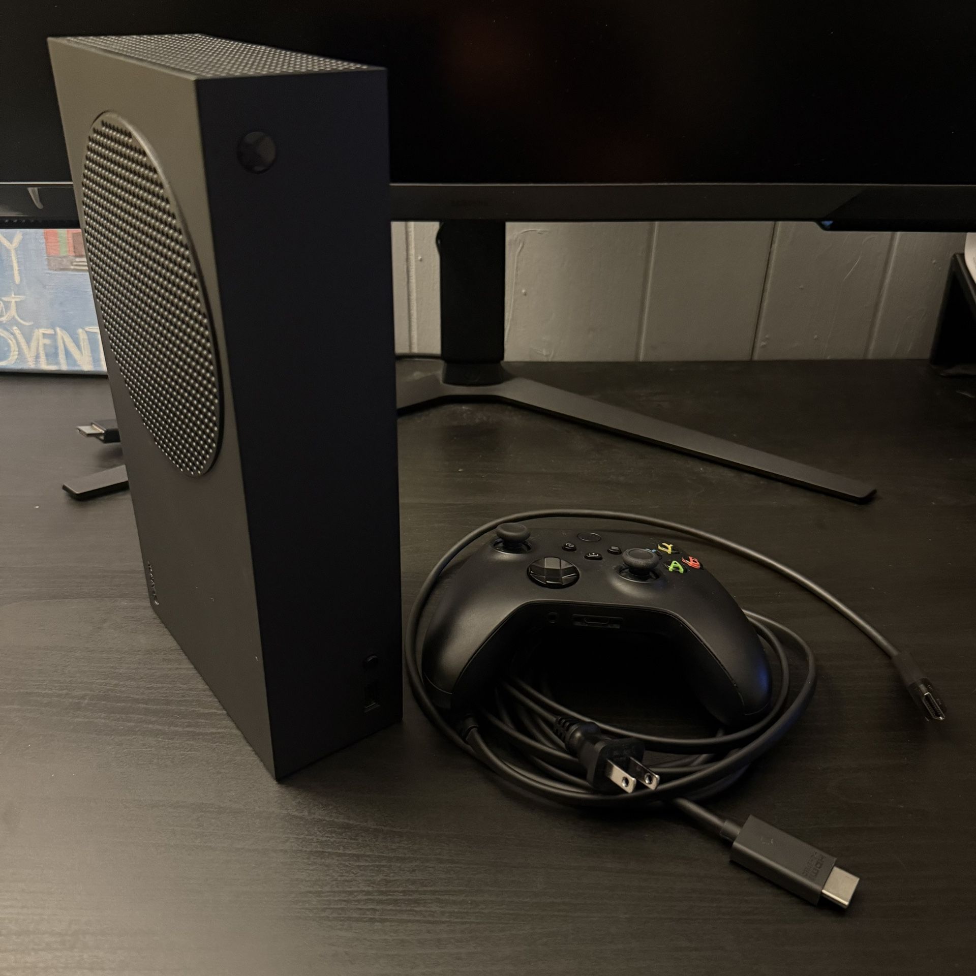 Xbox Series S 1TB All-Digital Console (Disc-Free Gaming) - Carbon Black