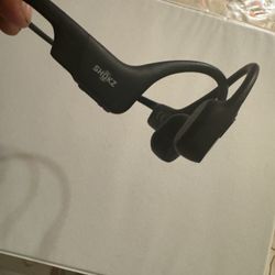Shokz Headphones (new)