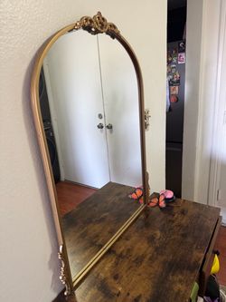 Gold Arched Ornate Mirror