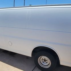 2001 Chevrolet Express