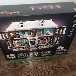 LEGO Home Alone 