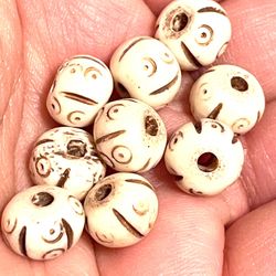 Lot Of 52 Bone/Horn Ethnic Beads 