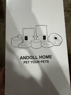 Automatic Pet Feeder - BRAND NEW