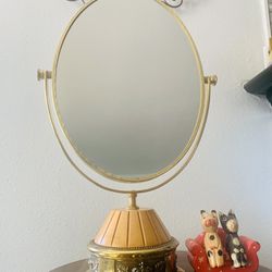 Antique Vanity Makeup Mirror (Northridge)