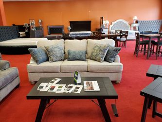 IN STOCK ⭐ Traemore Linen Sofa