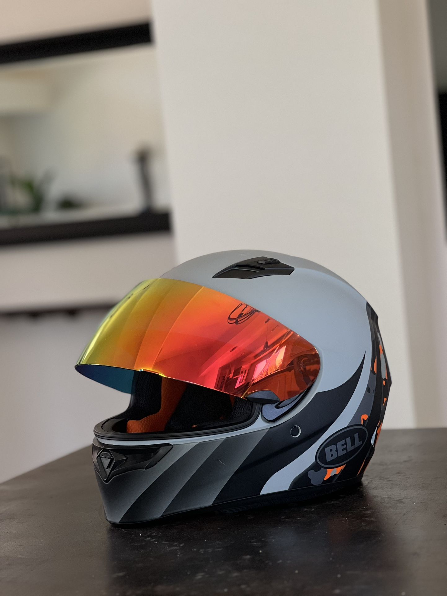 Bell Qualifier Motorcycle Helmet
