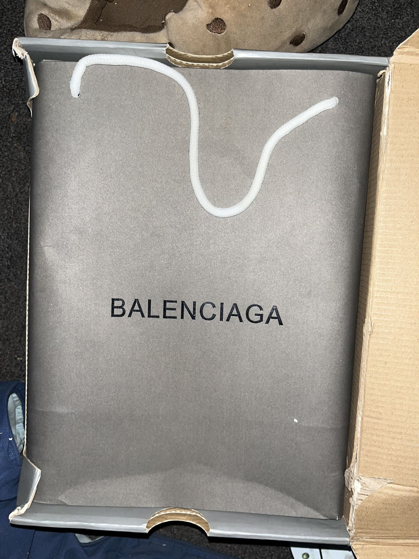 Belenciaga Bag Box And Paper