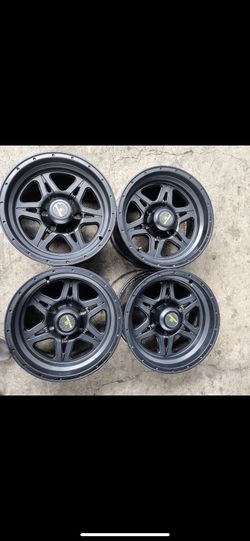 4 rims 16” 6x5.5 Toyota ,Chevy ect 💵‼️🛞