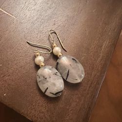 Beautiful 14k Gold Earrings New