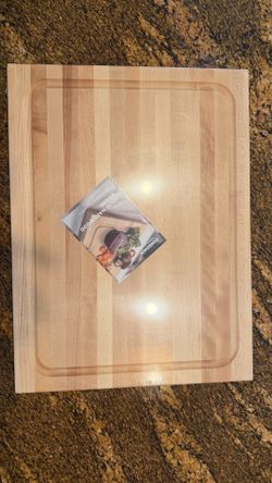 Solid Maple Cutting Board - new in Original Packaging
