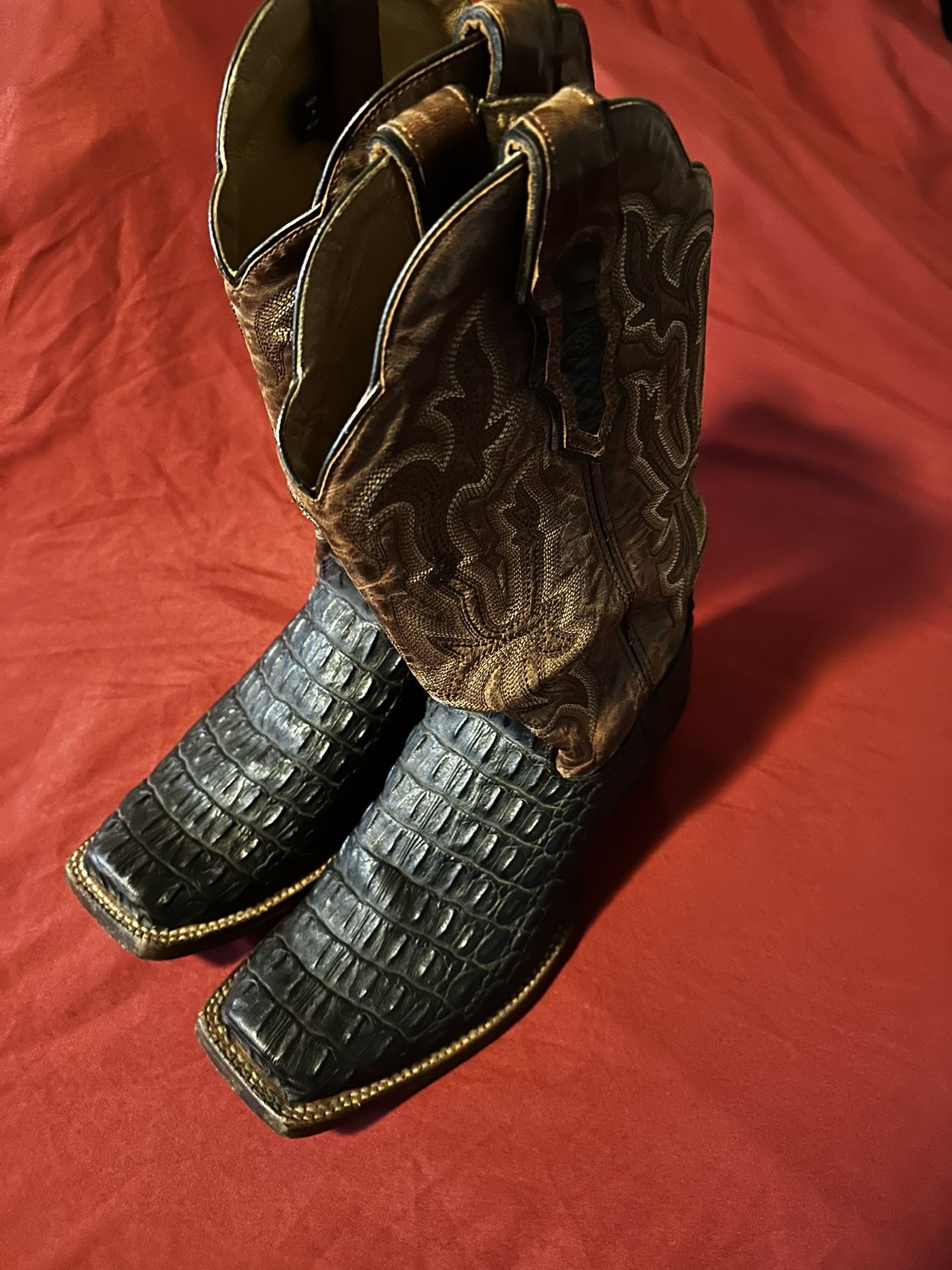 Handcrafted American Alligator Boots