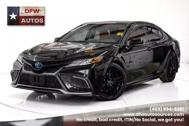 2022 Toyota Camry Hybrid