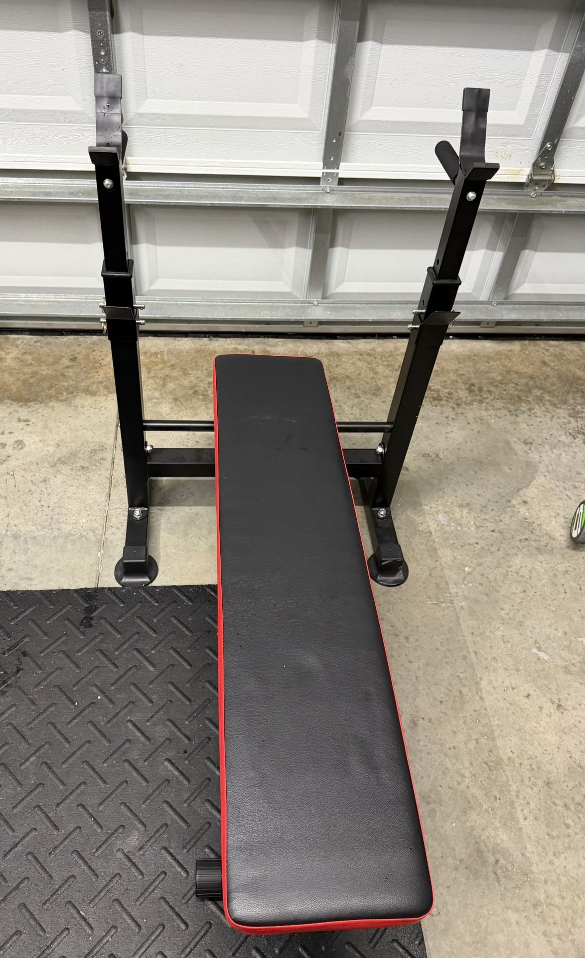 Weight Bench