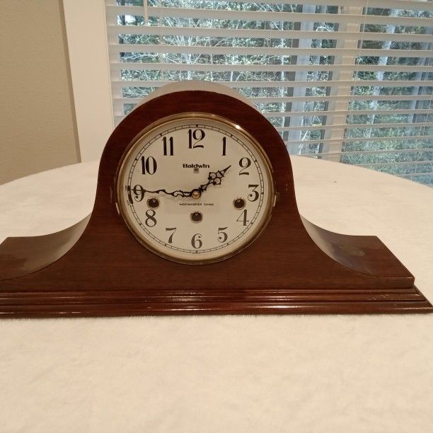 BALDWIN SHELF CLOCK