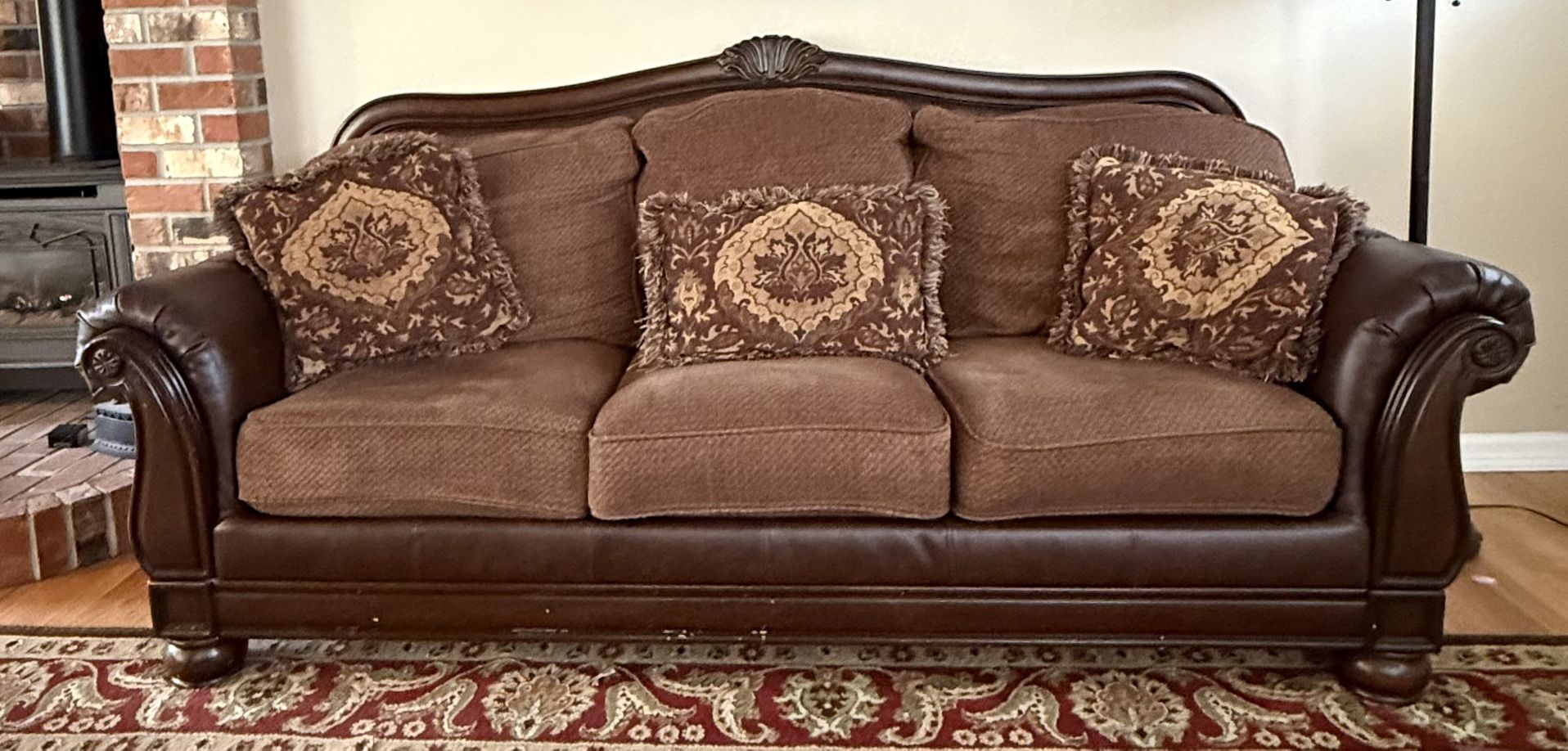 Couch And Oversized Chair/ottoman