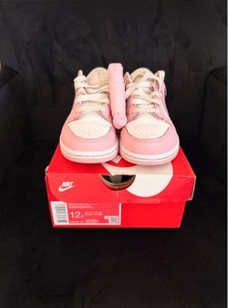 Girl’s Light Pink Dunks 12C