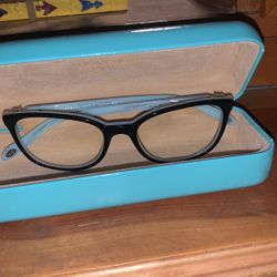 Tiffanys Glasses (like New)