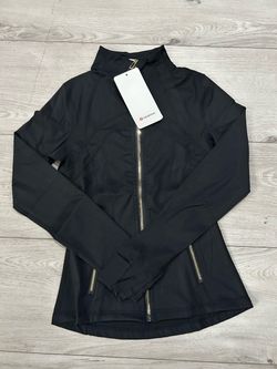 Lululemon Women’s Zip up size 4