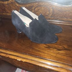 Women's 7 And 1/2 Suede Heels