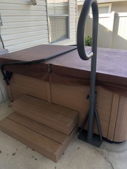 2020 Like New Thermo Spa Gemjni Hot Tub - Orange Park, FL