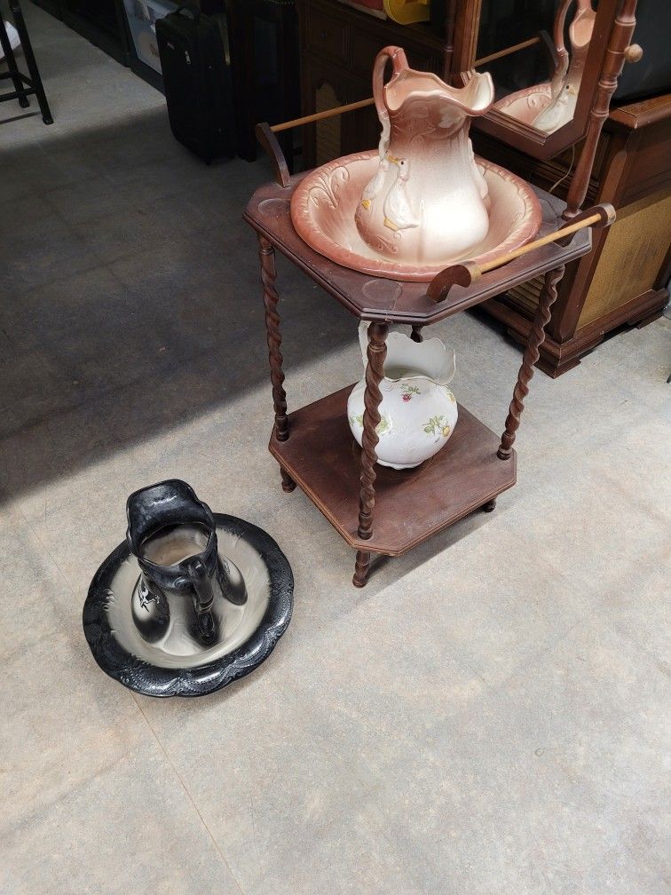 Antique Wash Stand