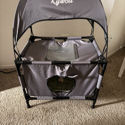 Outdoor/indoor Cat House 