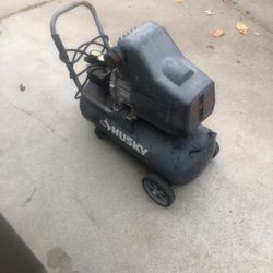 Husky Hot Dog Air Compressor