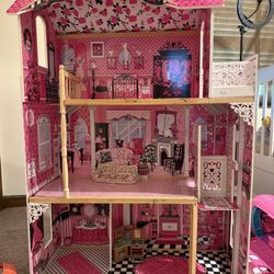 Wooden Doll House 
